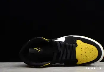 071 852542 1 BLACK WHITE YELLOW JORDAN TOE AIR 0703